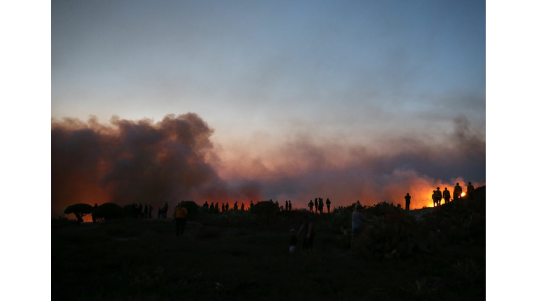 Silverado Fire In Orange Country, California Forces Evacuations