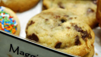 Insomnia Cookies In Philly Is Celebrating Halloween With Trick Or Treat Box