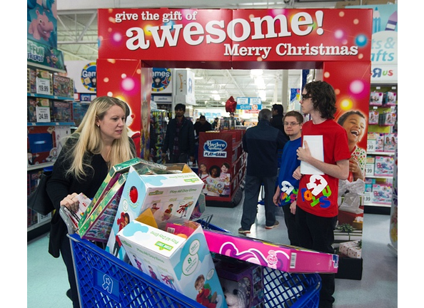 US-ECONOMY-SHOPPING