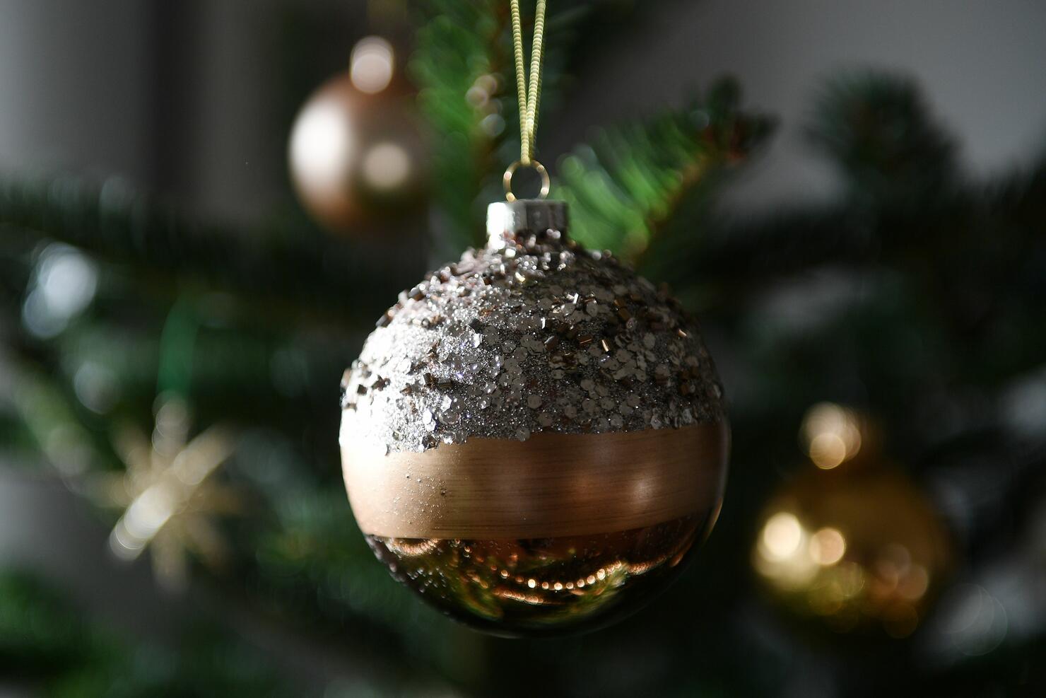 HUNGARY-CHRISTMAS-DECORATION