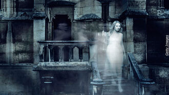 Investigating Poltergeists & Ghosts / Haunted Murder House