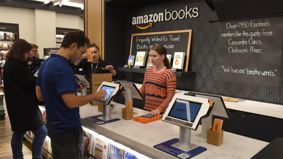 Amazon Opens Physical Store In North Carolina Mall | iHeart