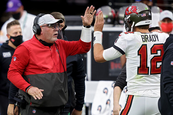 Tampa Bay Buccaneers v Las Vegas Raiders