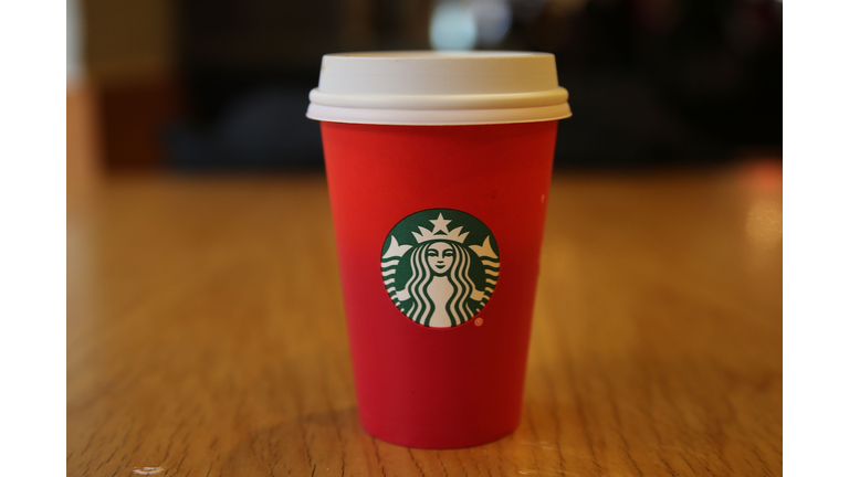 Starbucks Holiday Cup Causes Online Controversy