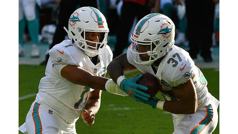 Los Angeles Rams v Miami Dolphins