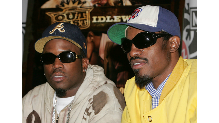 Outkast Signs New CD 'Idlewild' At Virgin Megastore