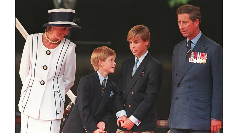 Princess Diana(L), her sons Harry(2nd L)