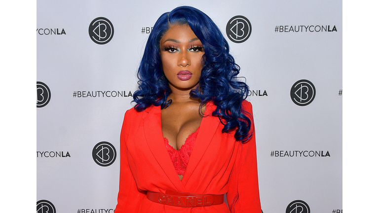 Beautycon Los Angeles 2019 Pink Carpet - Arrivals