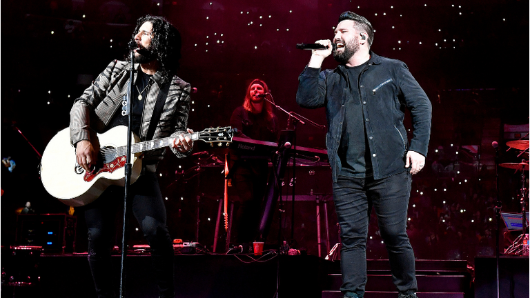 Dan + Shay,  Lady A, Tim McGraw Among 'CMA Country Christmas' Performers