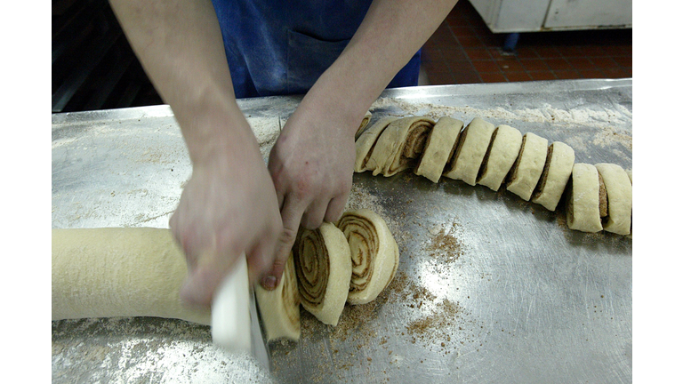 USS Constellation Bakery Prepares Sweets For Over 5,000 Sailors