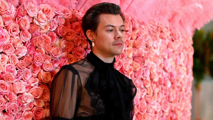 Harry Styles Wears Sassy Pink Top & Jorts In New Gucci Film: Watch | iHeart