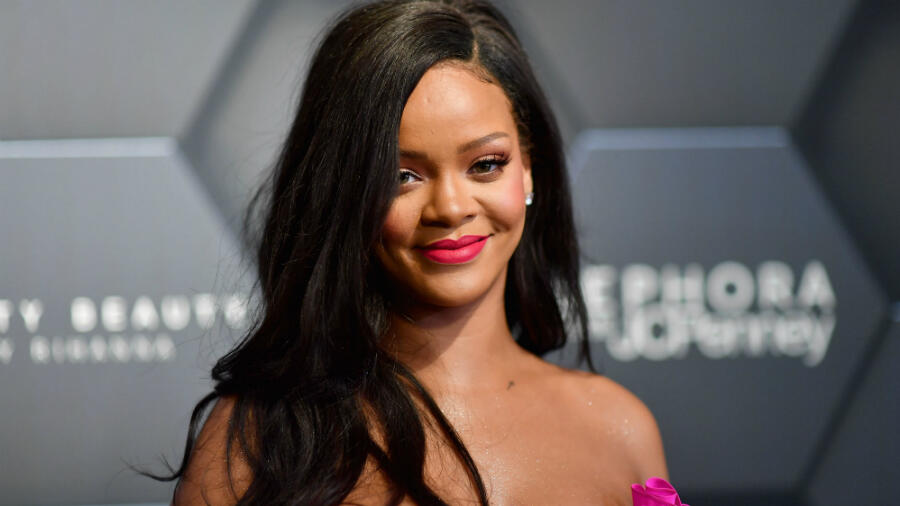 Rihanna's New Mullet Hairstyle Will Have You Do A Double Take | iHeart