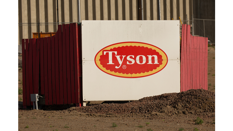 Over 150 Workers At Tyson Fresh Meats Plant In Washington Test Positive For COVID-19