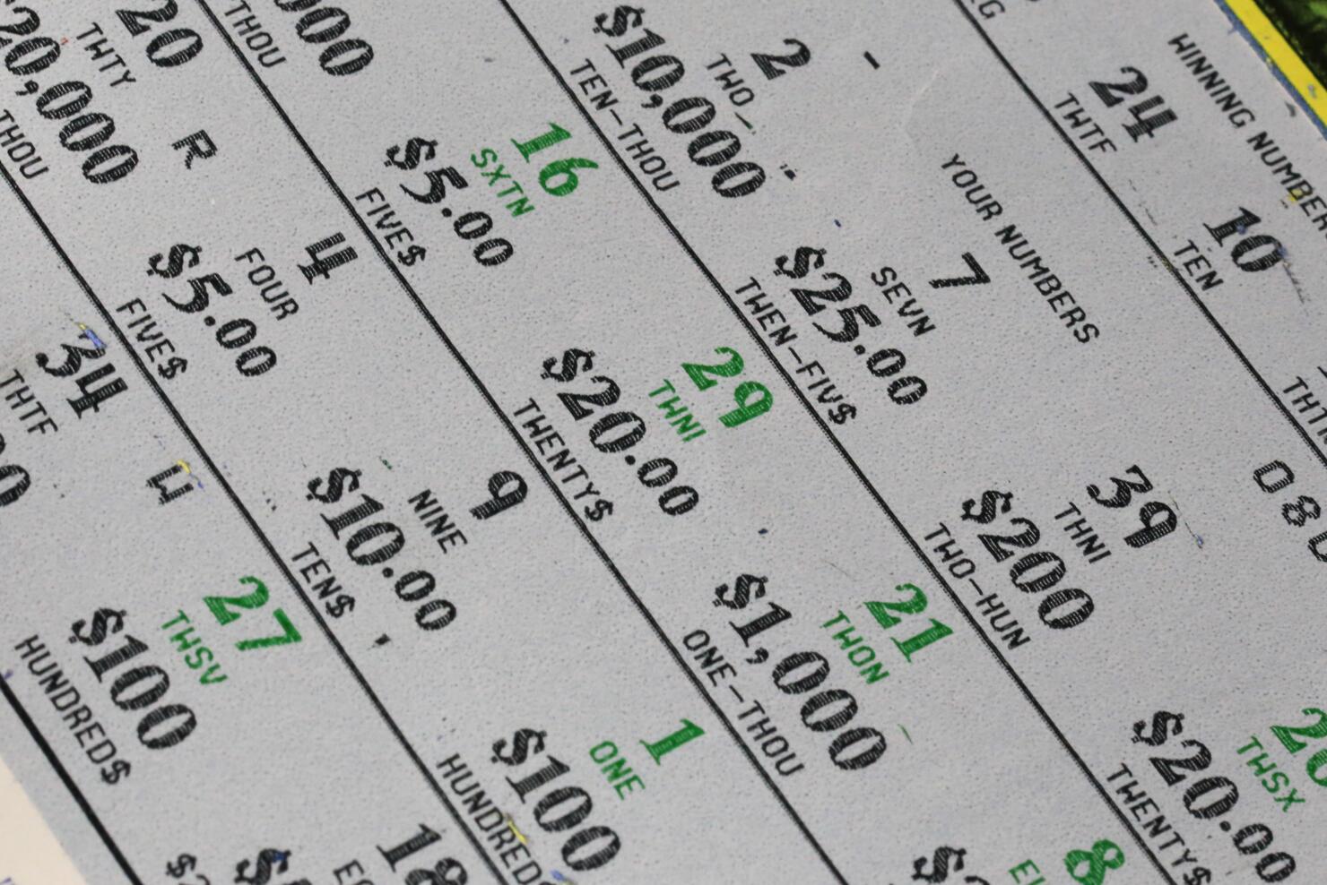 Florida Man Wins Half A Million Dollars Off 5 Scratcher From Gas