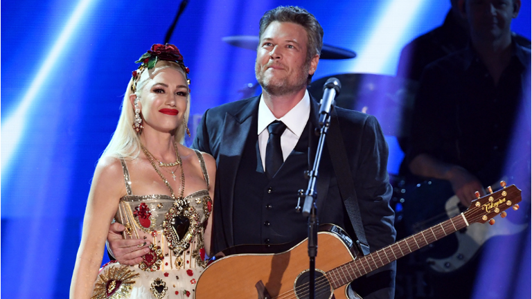 Blake Shelton And Gwen Stefani Release 'Happy Anywhere' Performance Video