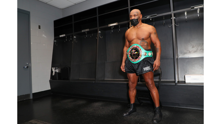 Triller Presents Mike Tyson vs Roy Jones Jr.