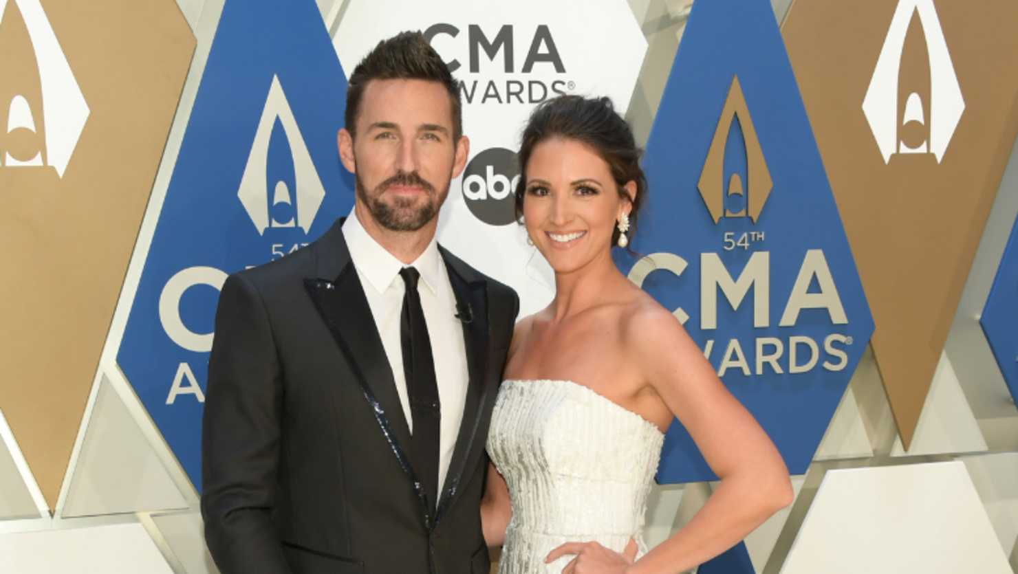 Jake Owen Shares Adorable New Photos From His Proposal To Erica Hartlein