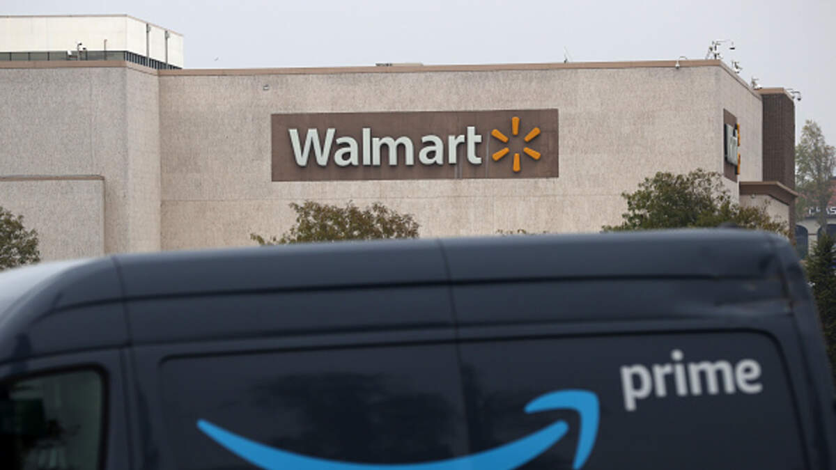 Shopping Showdown: Walmart-Amazon Battle Heats Up | NewsRadio 740 KTRH