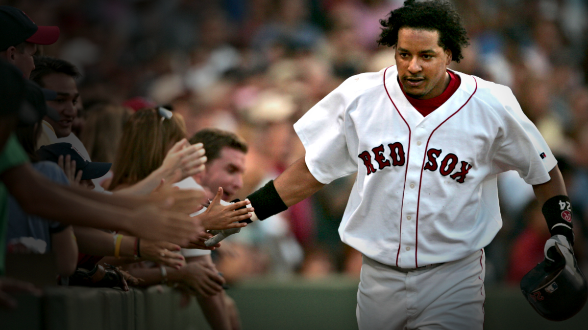 VIDEO: Red Sox Fan Rebuffs Manny Ramirez, Doesn't Recognize Team Icon