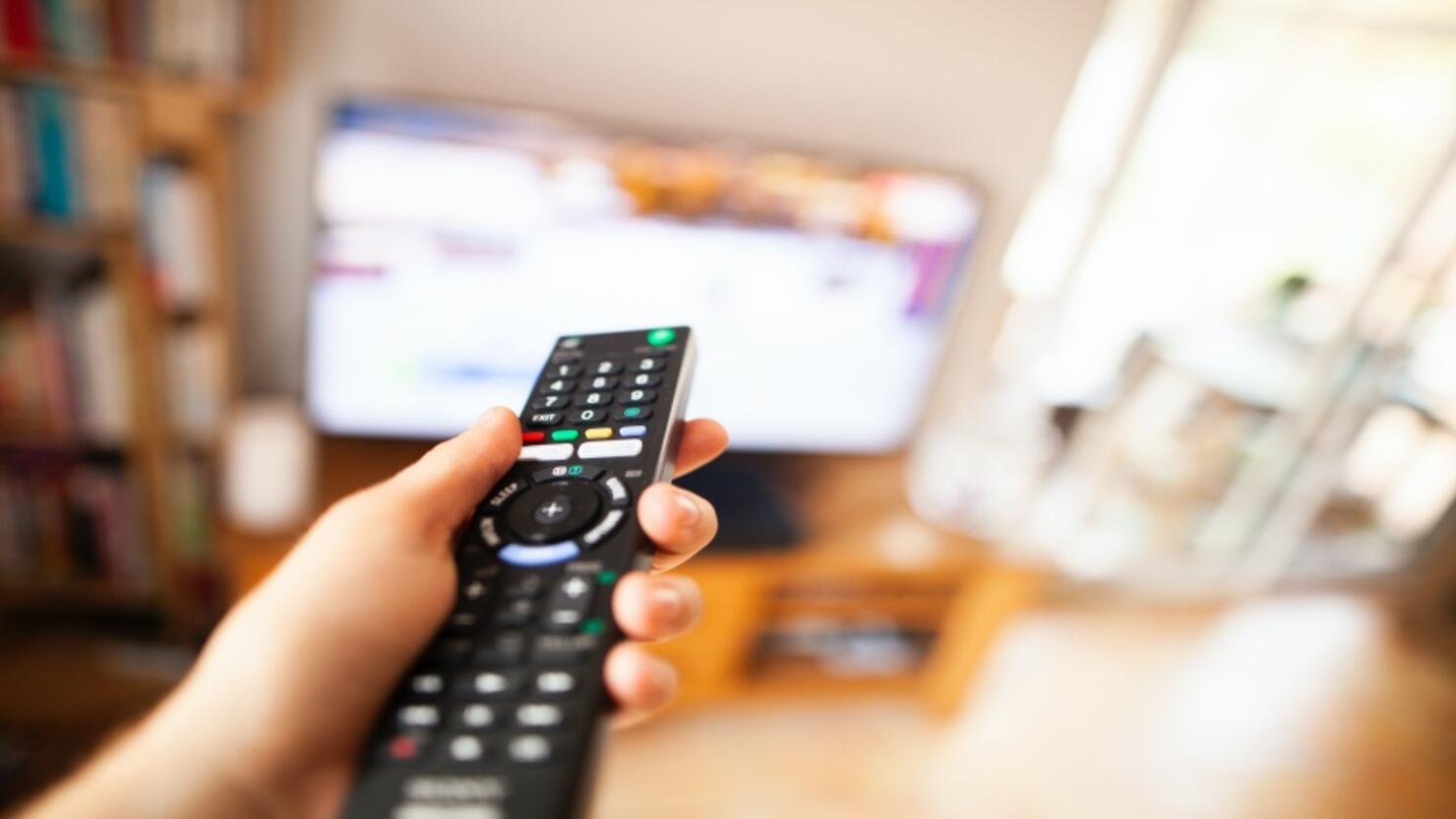 Maison - Allumer une télévision