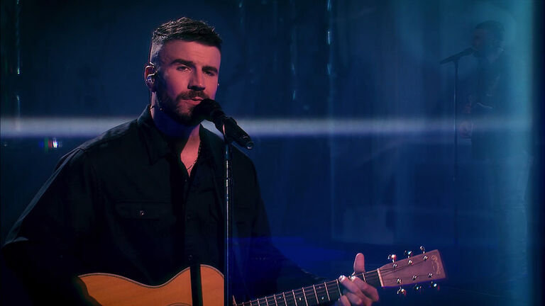 Late Night with Seth Meyers - Season 8