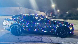 Wisconsin Cops Stop Car Covered in Christmas Lights