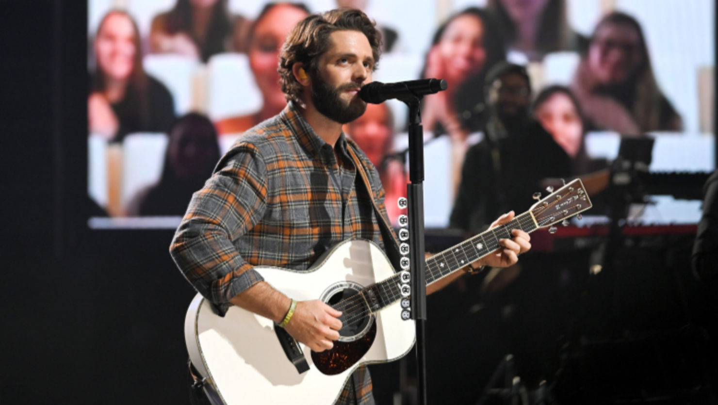Thomas Rhett Wants To Remember To 'Slow Down' In 2021