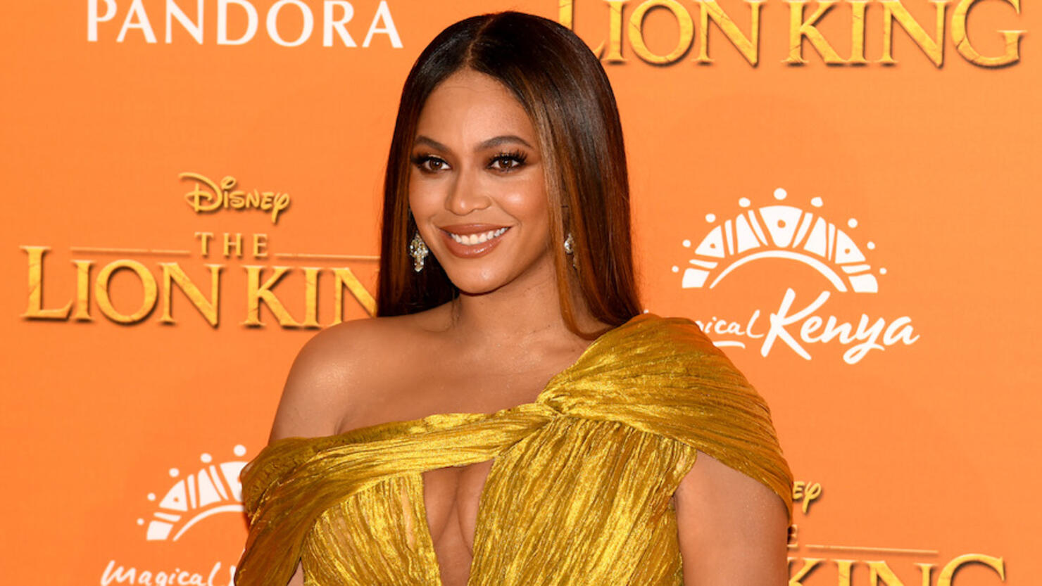 Beyonce Shares Unseen Footage Of Her Twins Rumi & Sir In New Video | iHeart