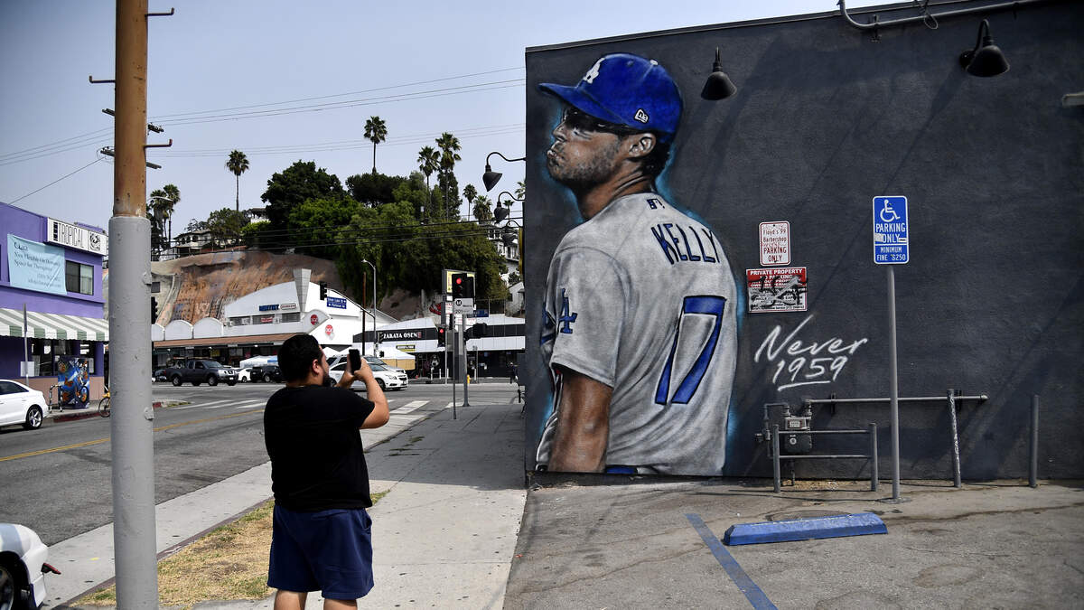 Dodgers paint over Julio Urías murals at Dodger Stadium