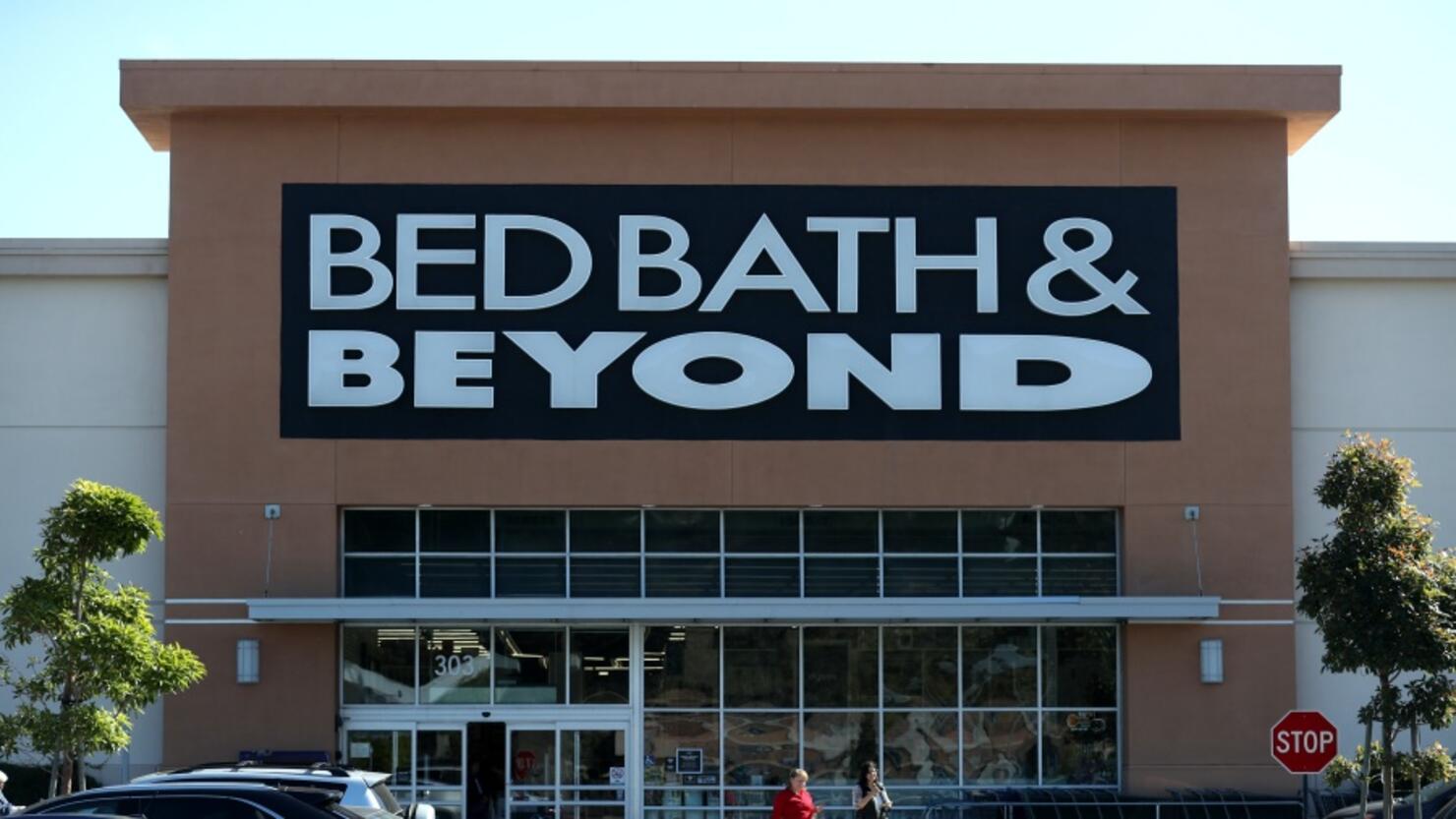 Home Goods Chain Bed Bath & Beyond To Close 60 Stores