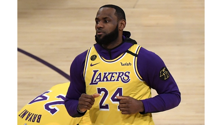 Portland Trail Blazers v Los Angeles Lakers