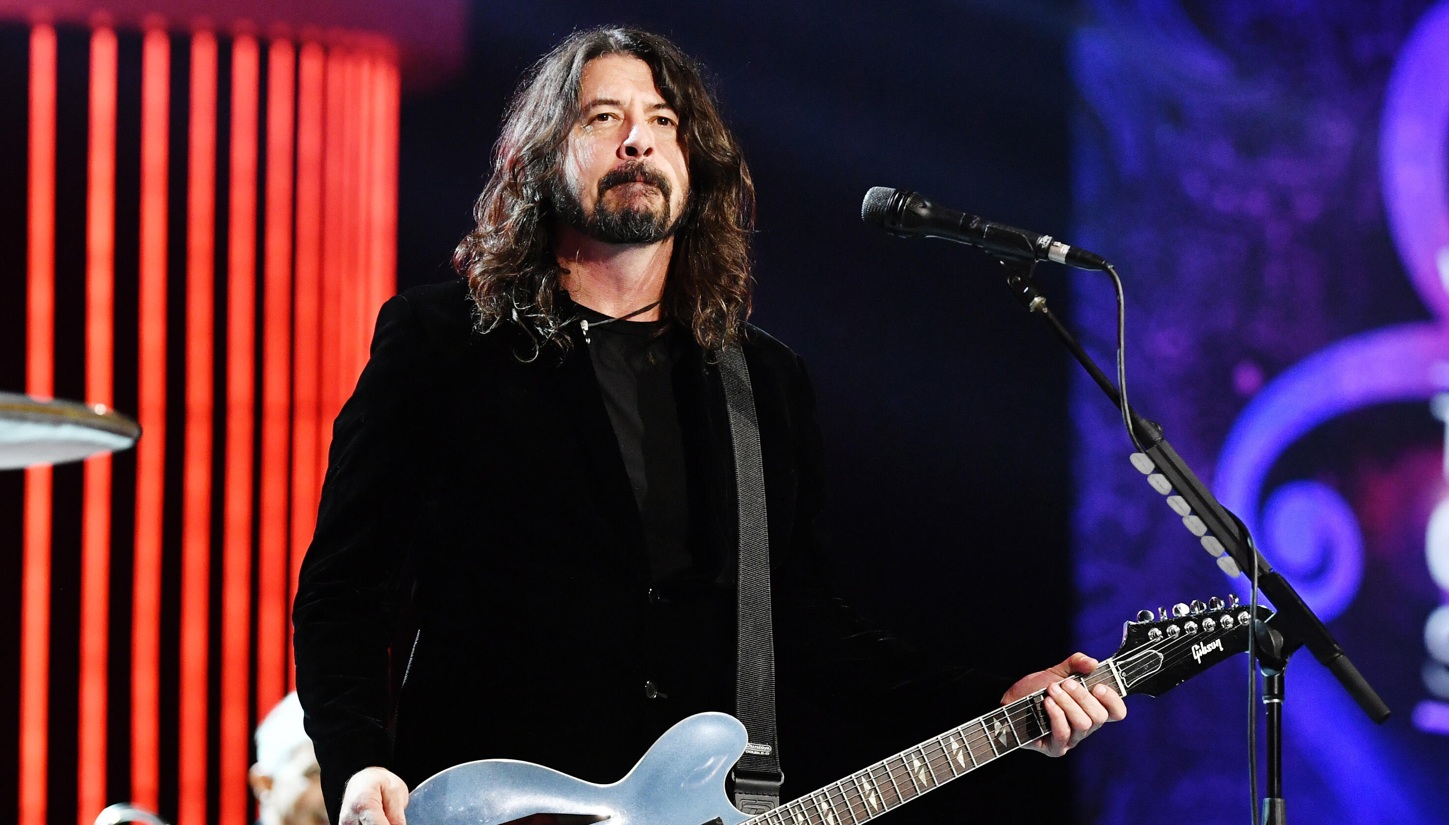 Dave Grohl Describes Recurring Nirvana Dream He's Had For The Past 24 ...