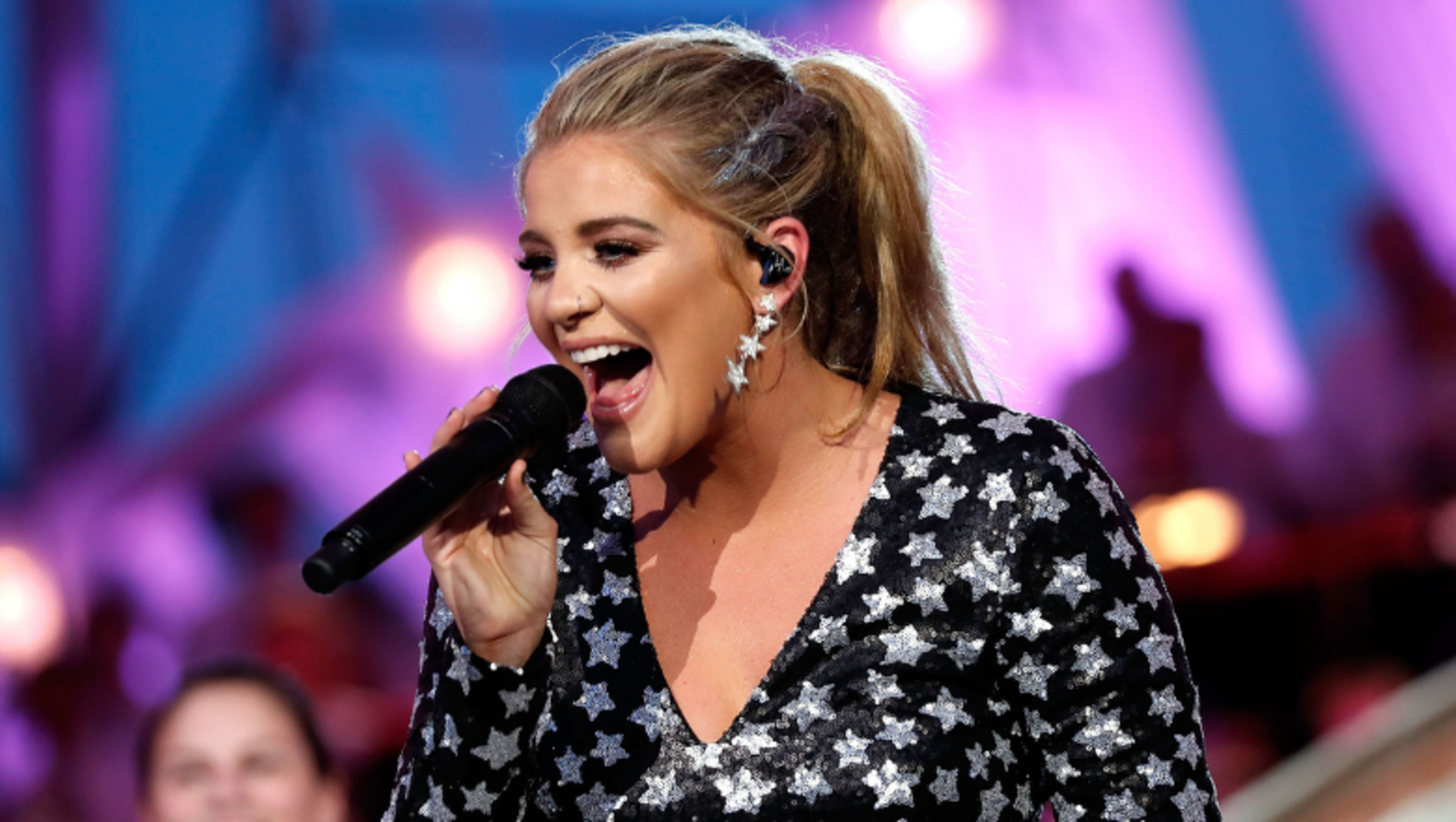 Lauren Alaina Introduces Her Adorable New Puppy Named Opry