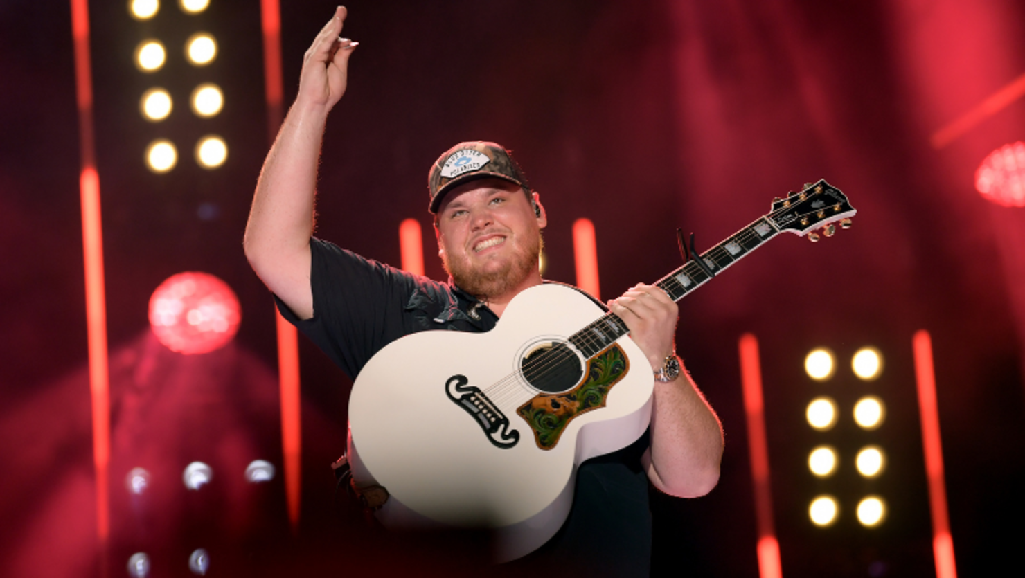 Luke Combs To Perform Pre-Race Concert At Daytona 500