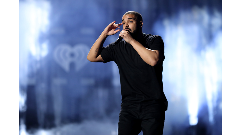 2016 iHeartRadio Music Festival - Night 1 - Show