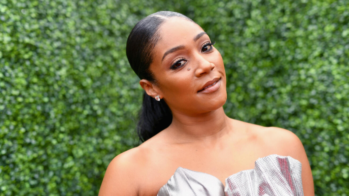 Tiffany Haddish shows off her 40-pound weight loss in bra and underwear  after '30-day fitness challenge