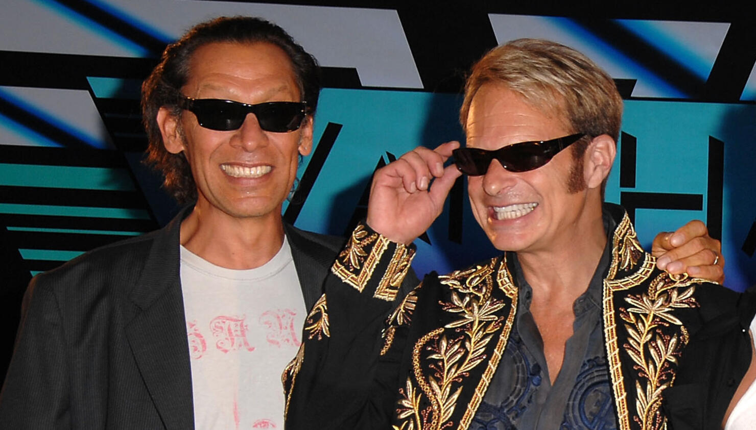 Alex Van Halen Offers Brutally Honest Take On David Lee Roth's Lyrics |  iHeart