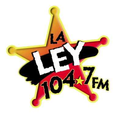 La Ley 104.7 logo