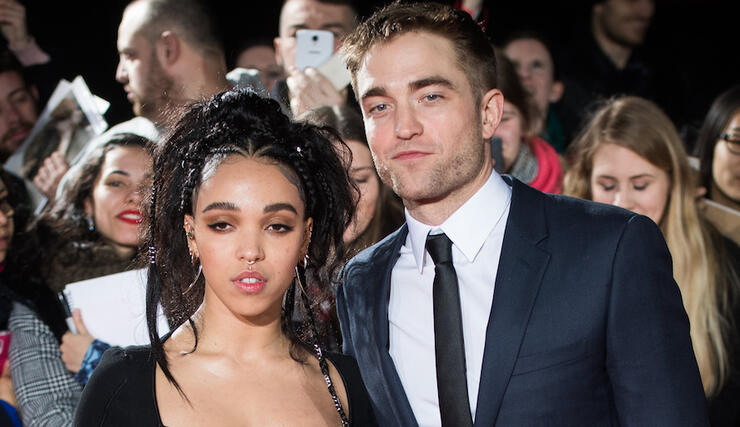 FKA Twigs Recalls 'Horrific' Racist Abuse During Robert Pattinson ...