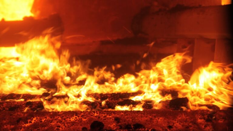 Solid waste in the furnace