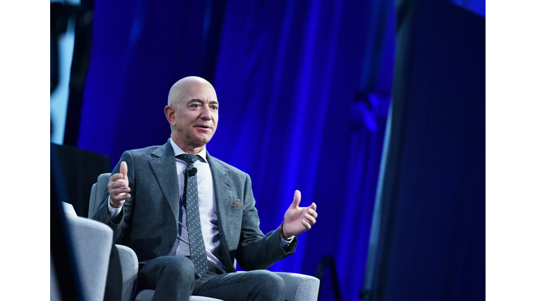 Jeff Bezos (Getty)