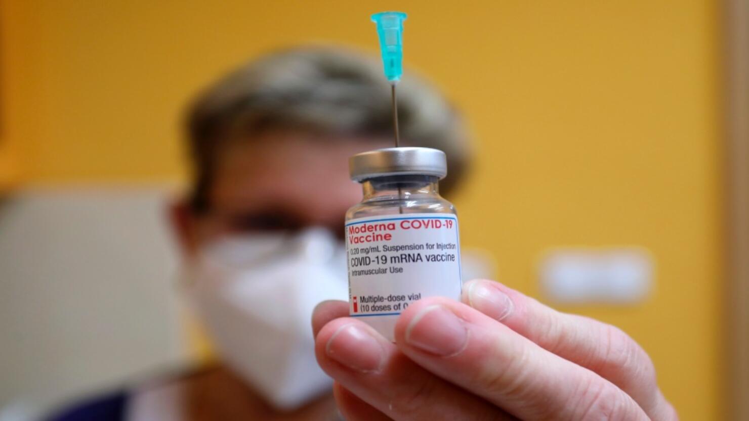 CZECH-HEALTH-VIRUS-VACCINATION