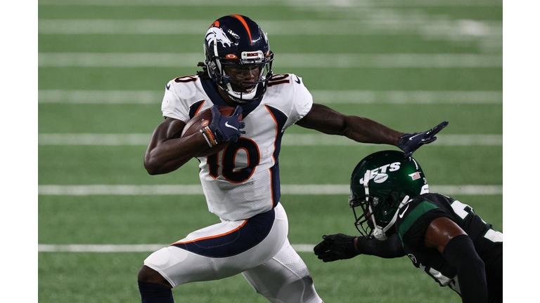 Denver Broncos v New York Jets