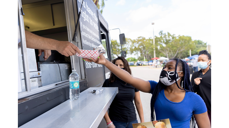 Vote.org Food Trucks Deliver Tacos And Water To Miami Voters In Line On Election Day