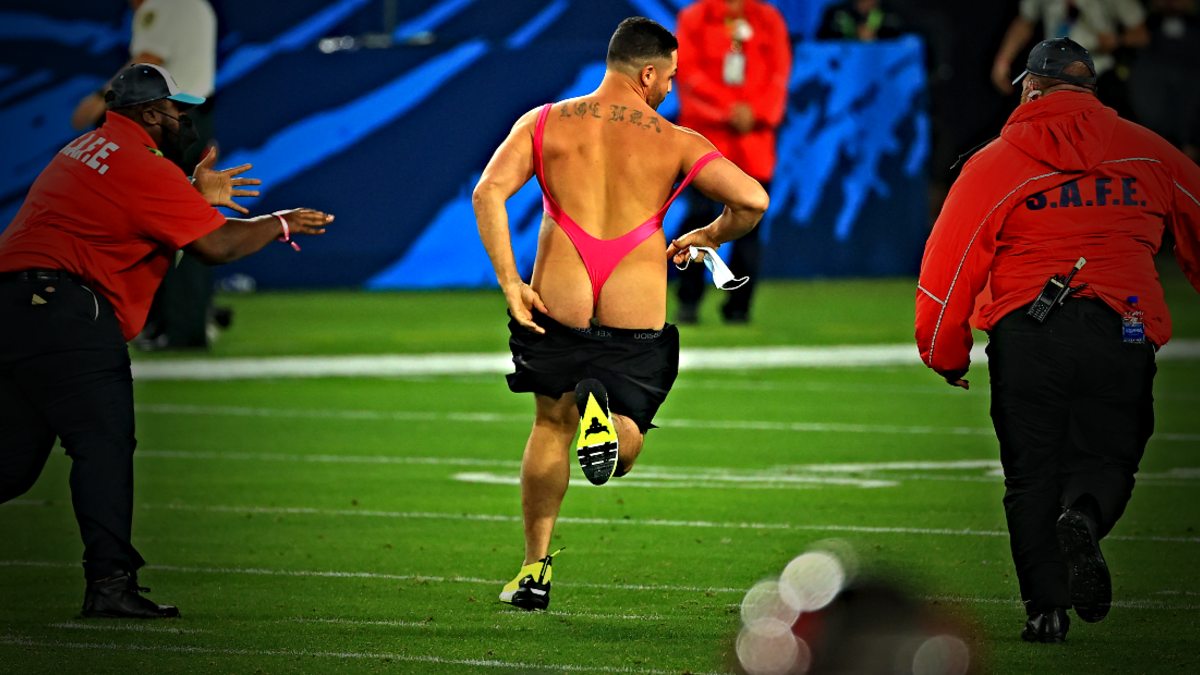 Super Bowl 55 streaker: Is it illegal to bet on yourself?