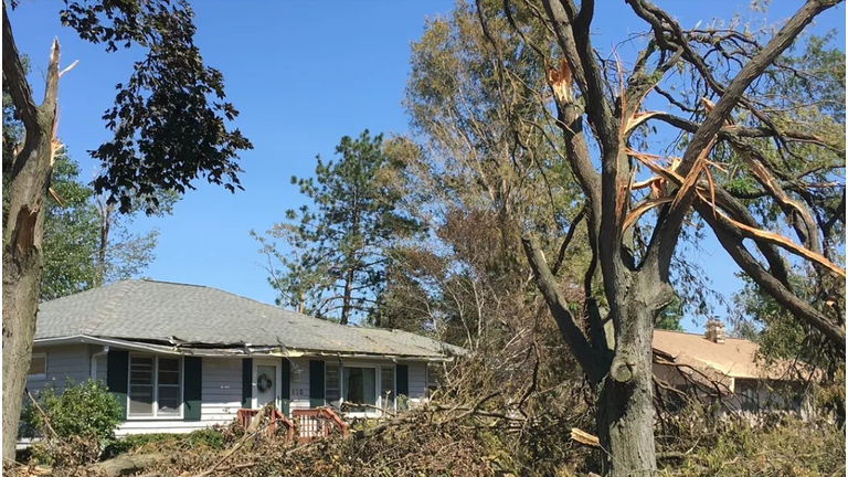 Cedar Rapids Derecho storm damage 2020