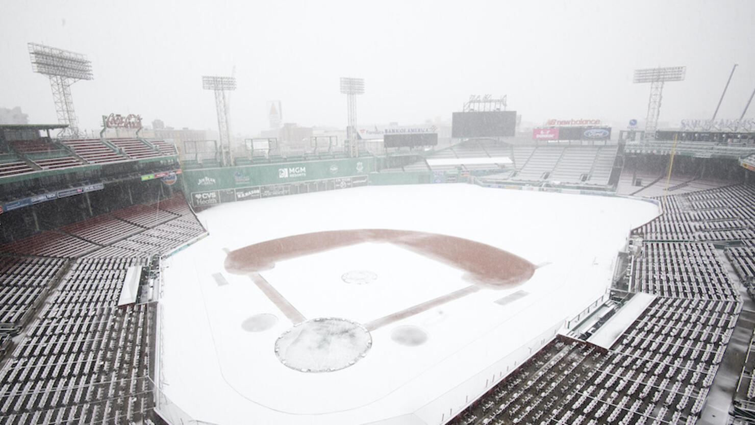 Men seen on TikTok trespassing at Fenway Park sought by Boston police - ABC  News