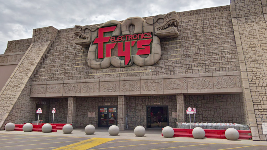 Fry's Electronics Suddenly Going Out Of Business, Closing All AZ