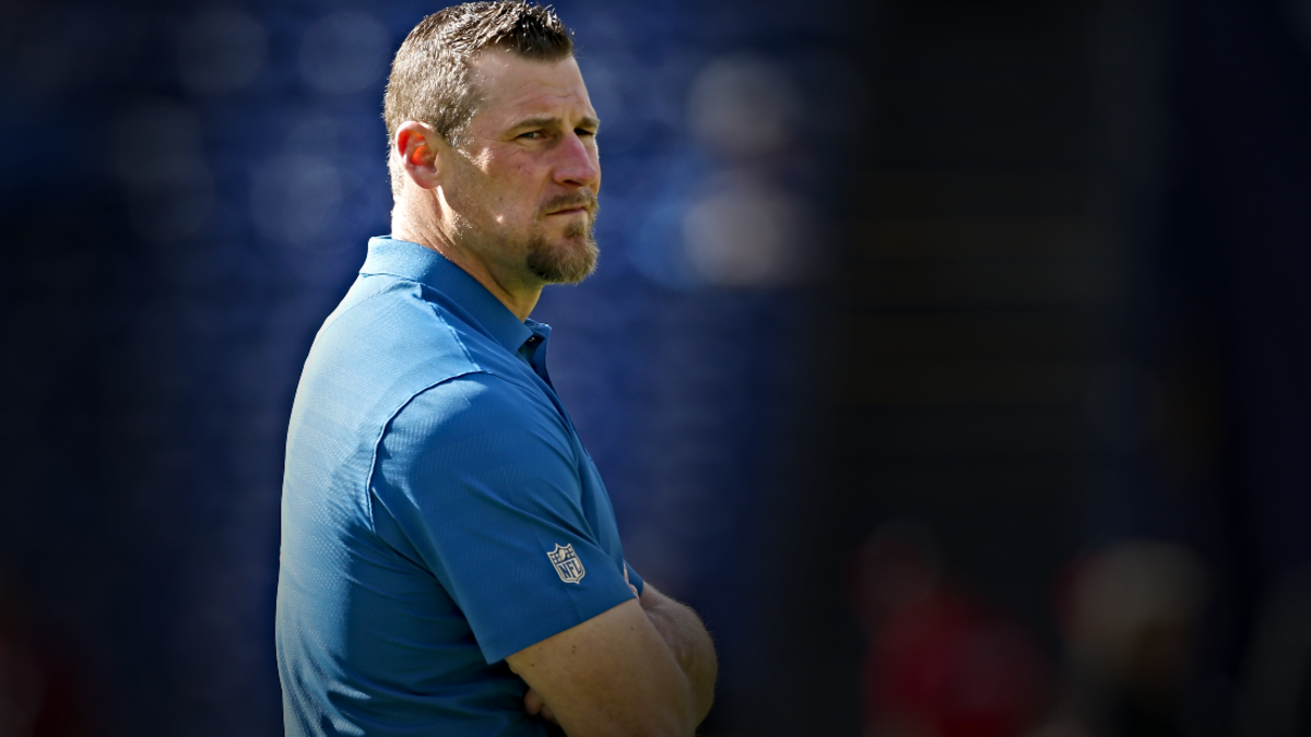 Sports Illustrated on X: Biting kneecaps, losing arms to win Super Bowls,  pet lions  Is Dan Campbell making a case for The Most Interesting Coach  in the NFL? 