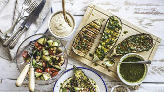 Easy Recipes to Help Your Woman Out with Dinner Tonight!! Happy IWD!!